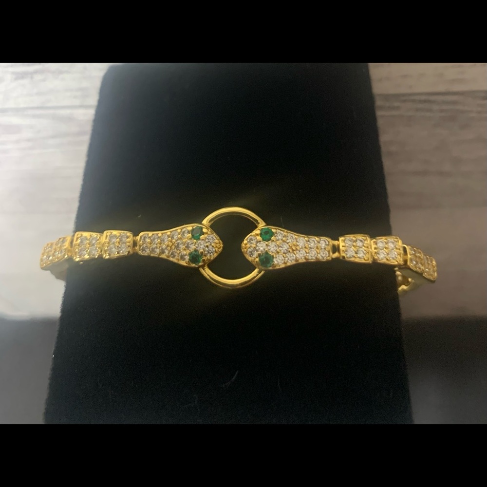 COPY - Snake head bracelet, nwt